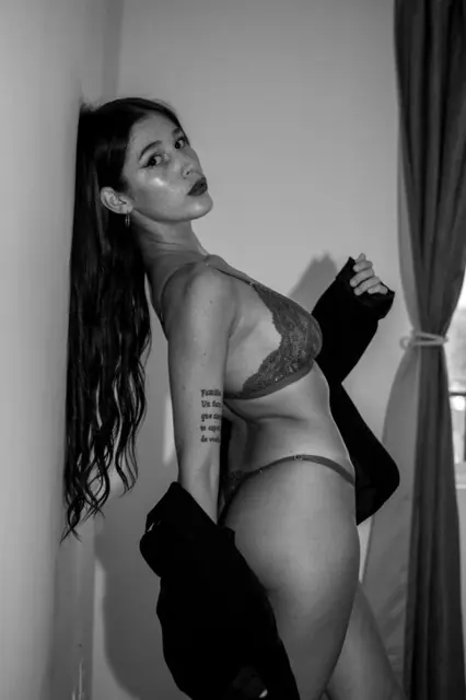 Eva Wet Pussy OnlyFans creator with uncensored content