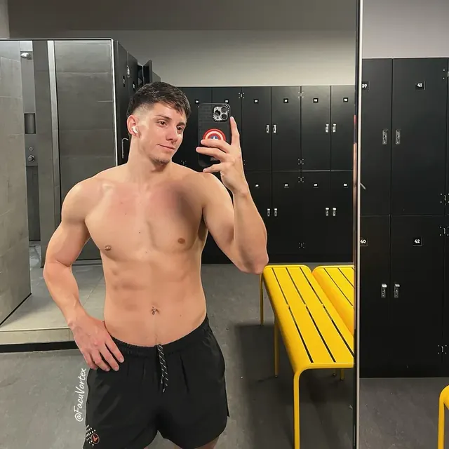 Facu Vortex OnlyFans creator with engaging amateur content