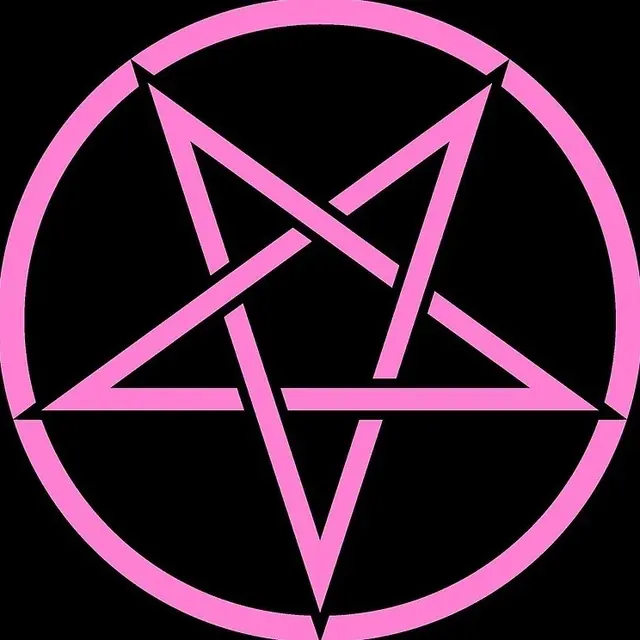 Faeoxy OnlyFans creator with captivating content