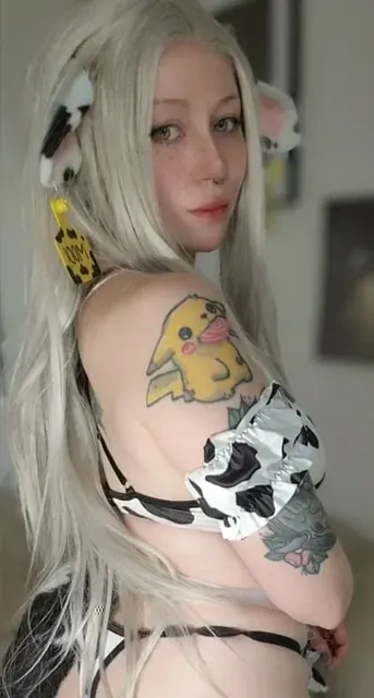 Feedressalmalexia OnlyFans fetish-friendly creator