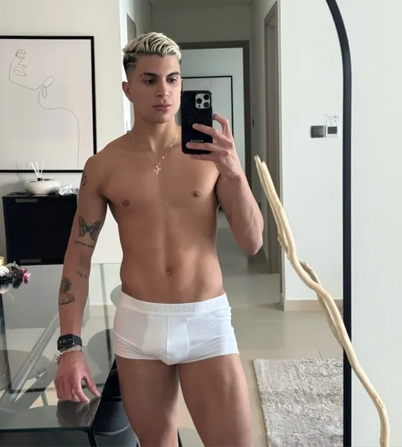 Felip OnlyFans Brazilian boy with playful energy