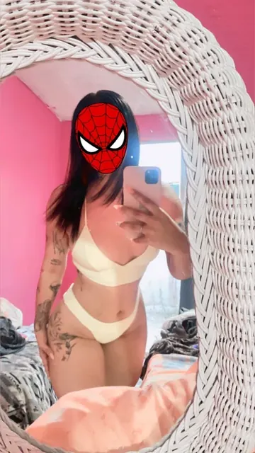Ellen Felix on OnlyFans tattooed creator