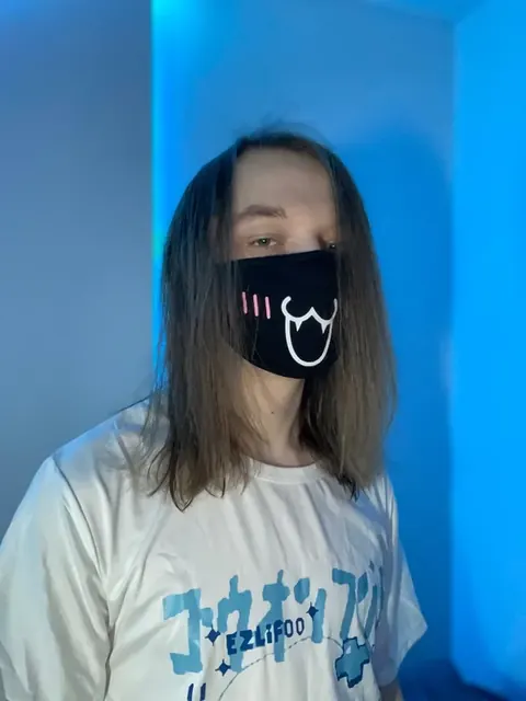 Femsobi OnlyFans Brunette Creator