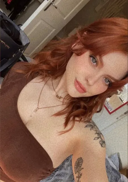Feya Quinn ✨ OnlyFans redhead creator
