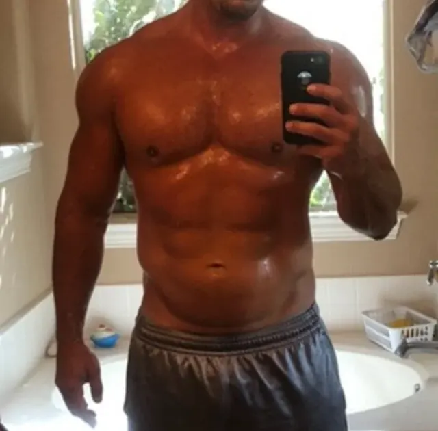 Fitbiguy04 OnlyFans couple from Texas