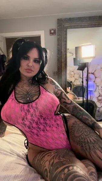 flykarmabird OnlyFans Goddess Karna