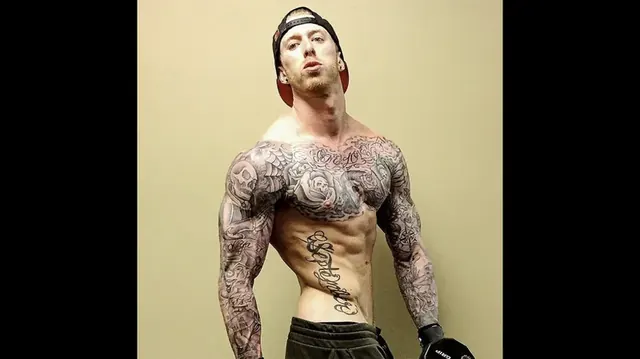 Footlongandstrong OnlyFans uncut ginger creator
