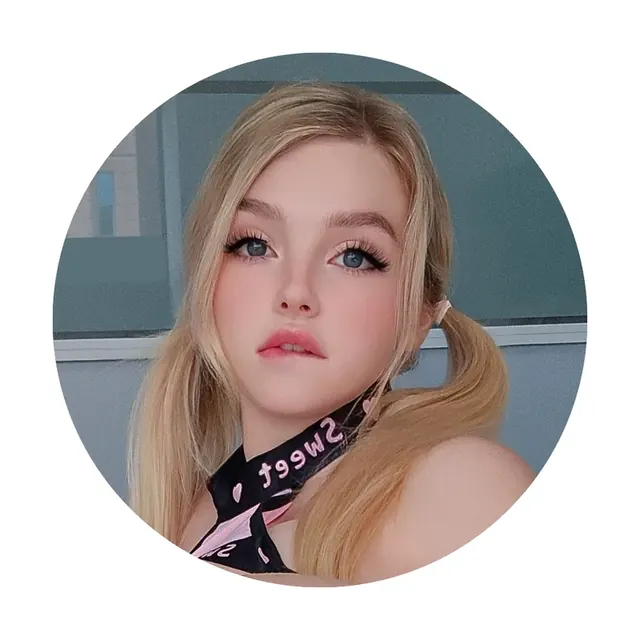 Freemikomin OnlyFans profile picture - playful girl next door