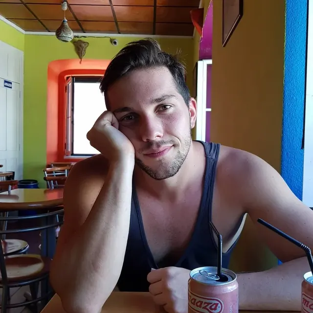 French Brutus OnlyFans creator with a welcoming vibe