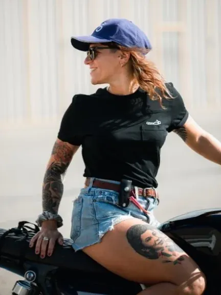 Frenchie OnlyFans creator with tattoos