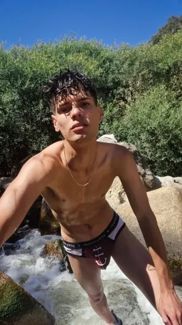 Friskyboy OnlyFans profile picture - Outgoing creator