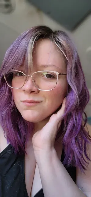 Geeky Kitten OnlyFans GFE creator