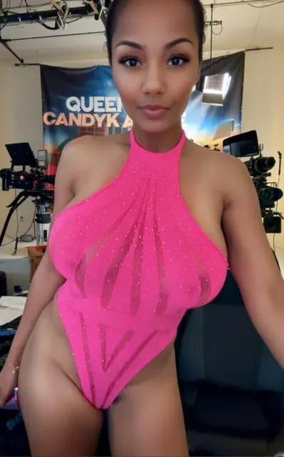 Geminibynature OnlyFans creator with exclusive content