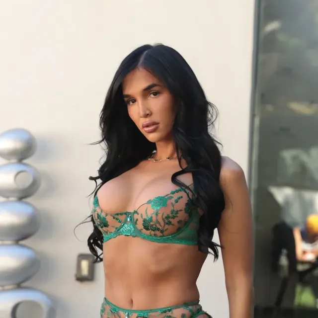Lilah Gibney OnlyFans creator with engaging content