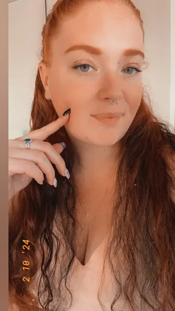 Ginger OnlyFans redhead creator