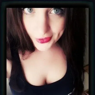 Girl_Censored on OnlyFans showcasing her tease skills