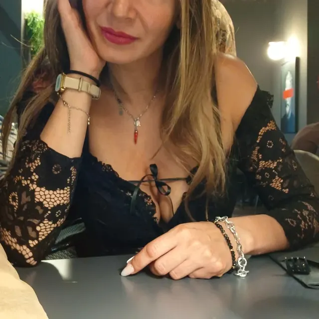 Giulia Leone (@giulia.leone) OnlyFans exclusive creator profile photo