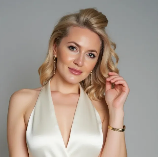 Lili (@glaciagold) OnlyFans amateur creator profile photo