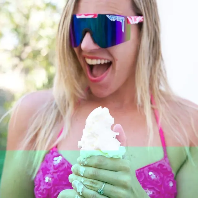 GlazedGirl OnlyFans creator with engaging content
