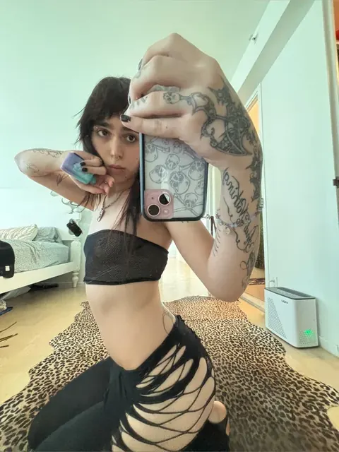 Zaria on OnlyFans exclusive content creator