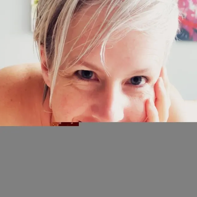 Anja the Swedish ex-Mormon Mommy OnlyFans content creator