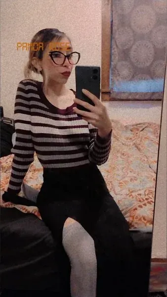 golden.rose.knight OnlyFans naughty charm