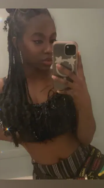 Gorgeous Queen OnlyFans Ebony content creator