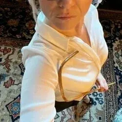 Governessmissz OnlyFans Blonde Creator