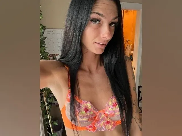 Hailey Nicole OnlyFans creator with exclusive content