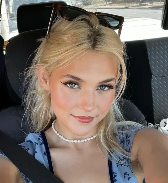 Julia OnlyFans creator with fun content