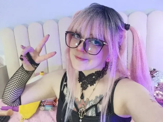 Haru Usagi OnlyFans camgirl profile