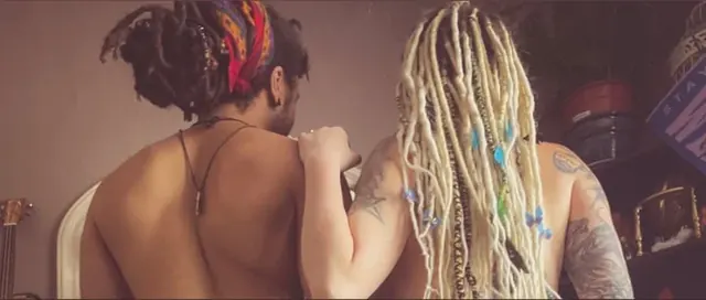 Hippieshake OnlyFans couple profile