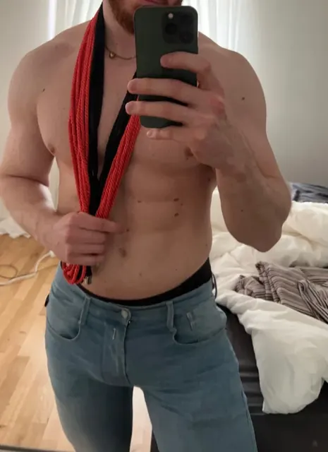 Oscar on OnlyFans exclusive content creator