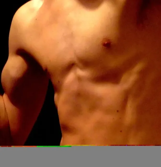 Hot4youukxxx OnlyFans athletic creator.