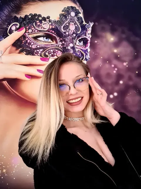Nicole OnlyFans exclusive content creator