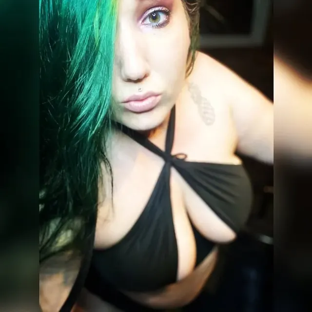 hotmessjessxxx OnlyFans Curvy Creator