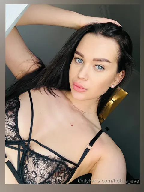 Eva💞 OnlyFans creator with a charming personality.