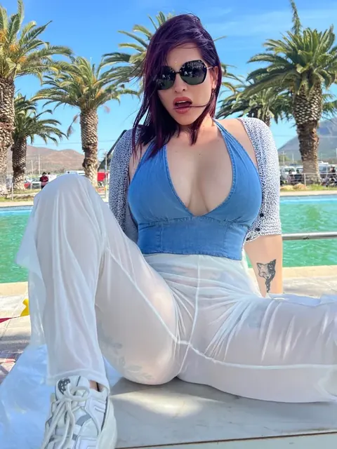 Kate Jenn OnlyFans Latina MILF
