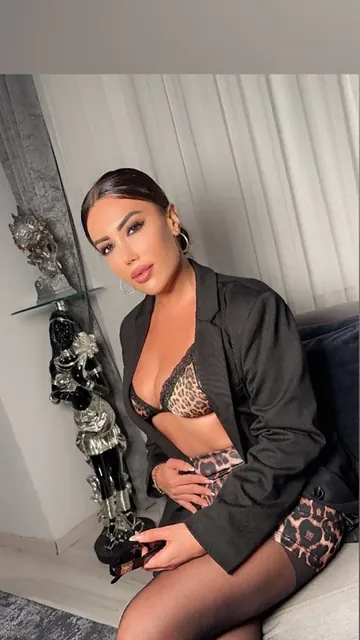 Hulyacengizz on OnlyFans VIP account