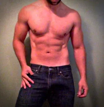 Hunginla88 OnlyFans athletic male creator