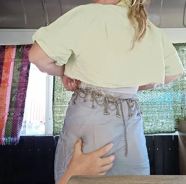 Honey OnlyFans creator with teasing content
