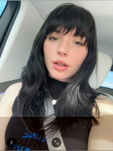 Ashley on OnlyFans showing her exclusive content