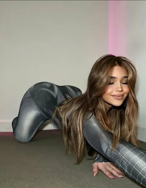 imuronlinewaifu OnlyFans Brunette