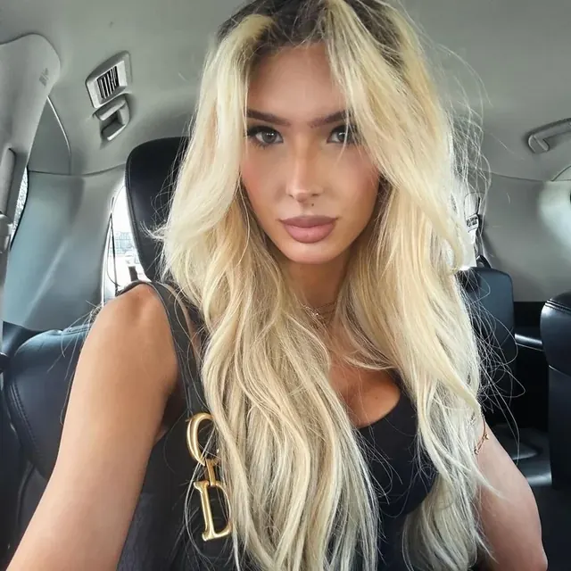 Indi Trans Girl OnlyFans profile with engaging content