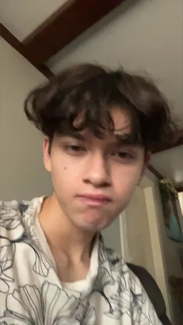 Inkytwinky OnlyFans profile with brunette appeal