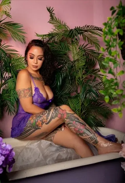 Islandtingg OnlyFans alt creator