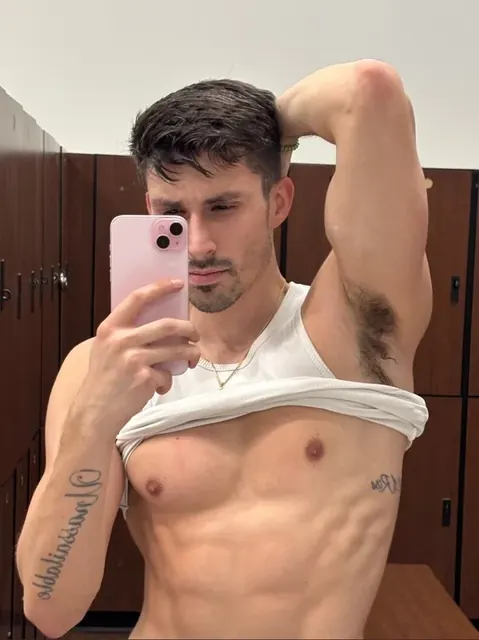 Kane Fox OnlyFans revealing content creator