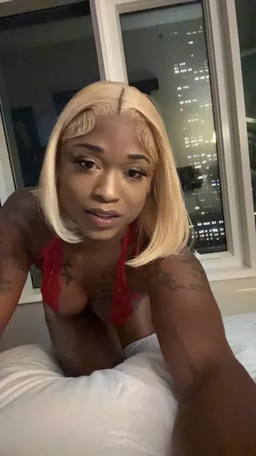 Itsm3jada OnlyFans creator with personal videos