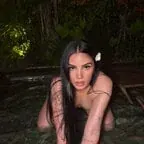 20 SEXTING OnlyFans creator with personalized content