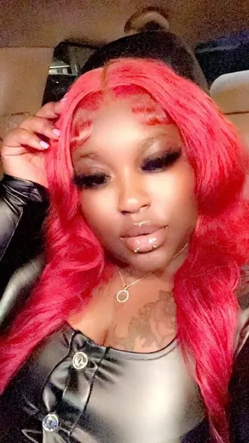 NoCallerID🩷😌 OnlyFans creator with captivating content